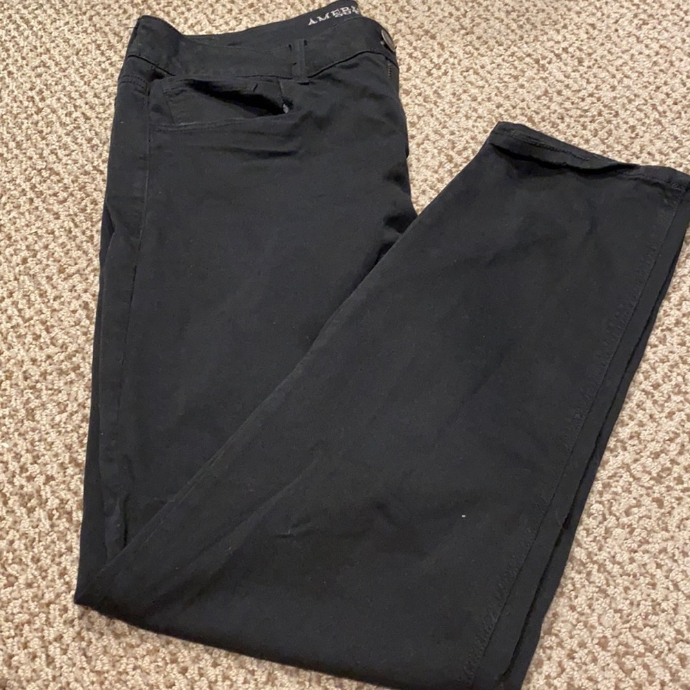 Black American Eagle Mom Jeans